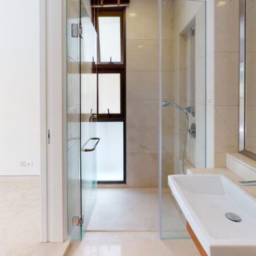 166-Ocean-Dr-Bathroom (4)