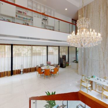 248-Dunearn-Rd-Living-Room