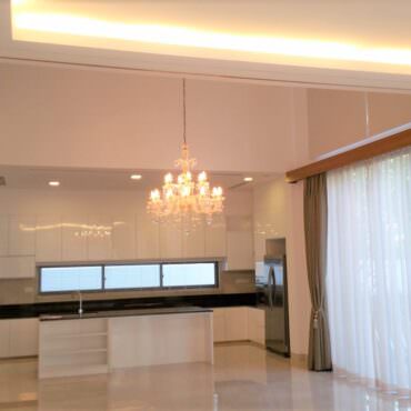 dining-hall-island-top